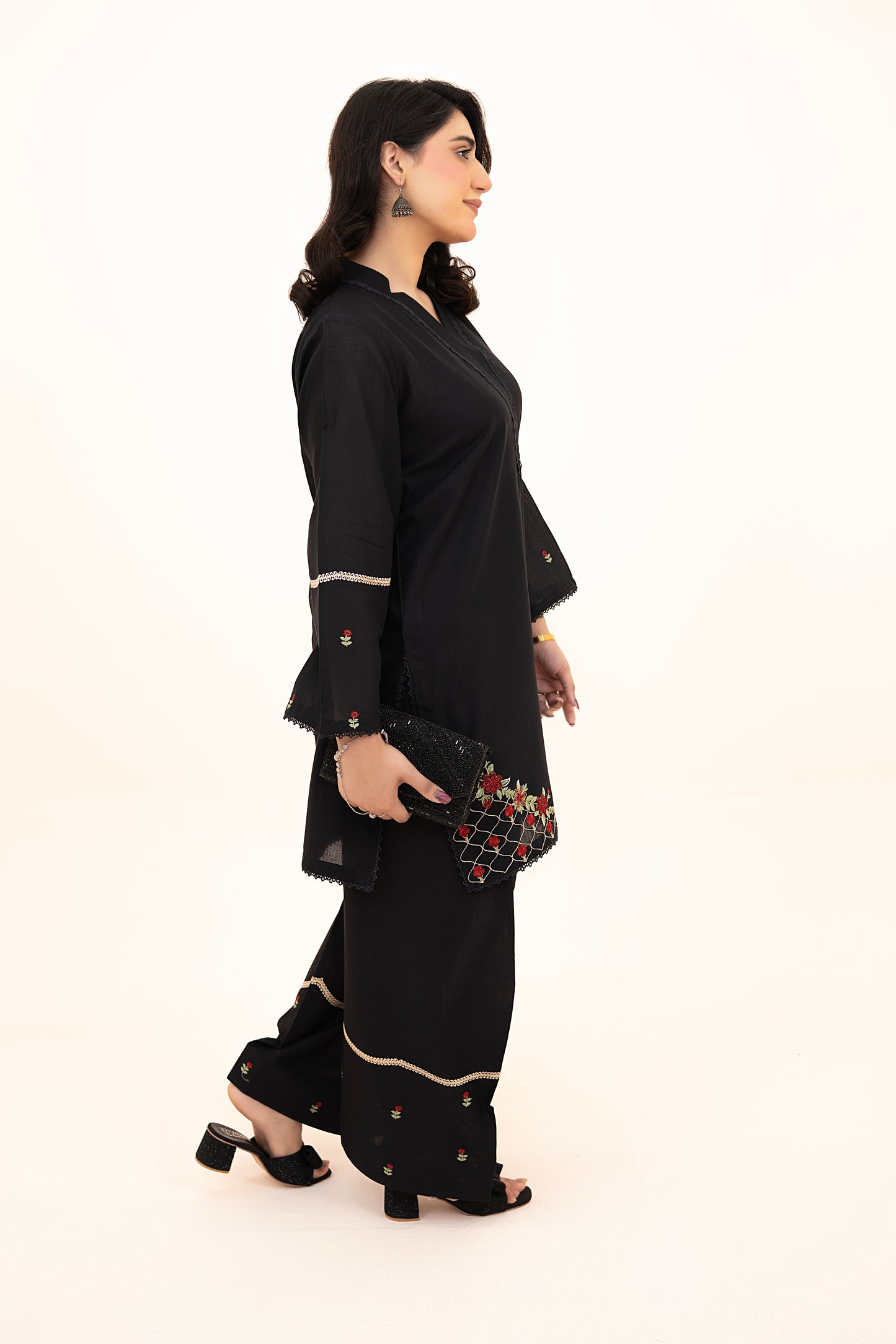 2 PIECE - EMBROIDERED LAWN SHORT SHIRT WITH FARSHI SHALWAR - BLACK